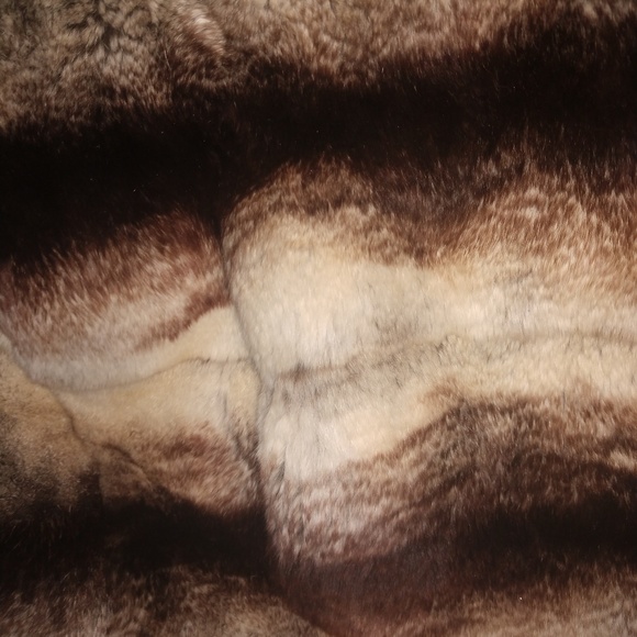 Muton Fur Vest - Picture 3 of 8